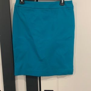 Beautiful blue pencil skirt NWT